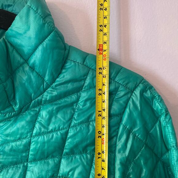 The North Face Green Blue Emerald Thermoball Puffer Jacket Coat Women's size XS - Picture 8 of 10
